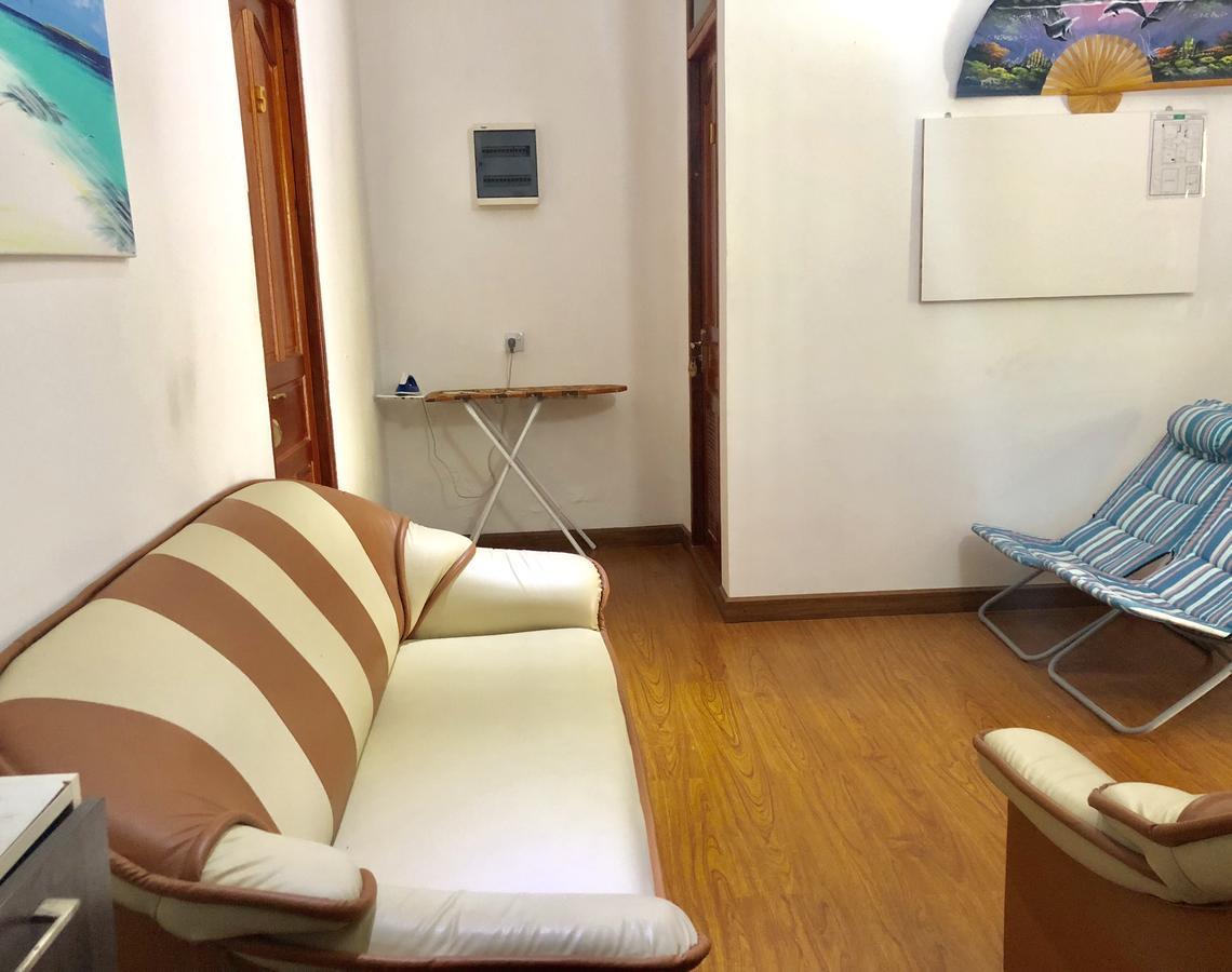 Holiday Mathiveri Inn Экстерьер фото